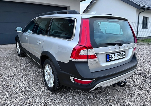 Volvo XC 70 cena 43000 przebieg: 369000, rok produkcji 2014 z Radomsko małe 497
